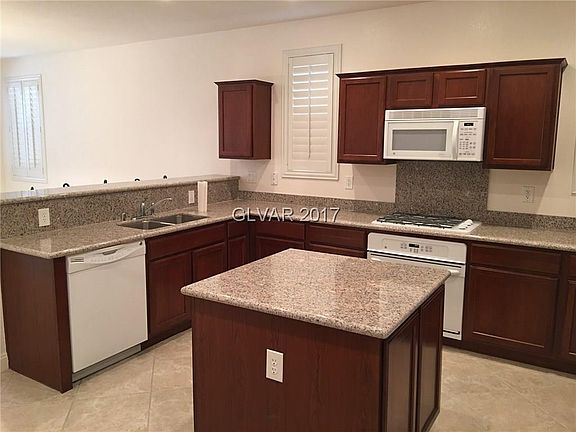 3rd image of 10372 Missoula Ct