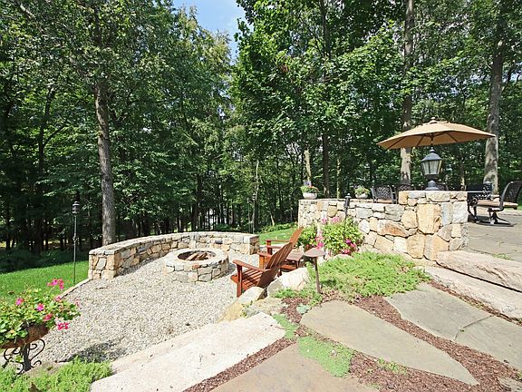 206 Old West Mountain Road