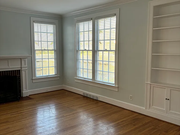 7 Virginia Cir SW — Photo 3