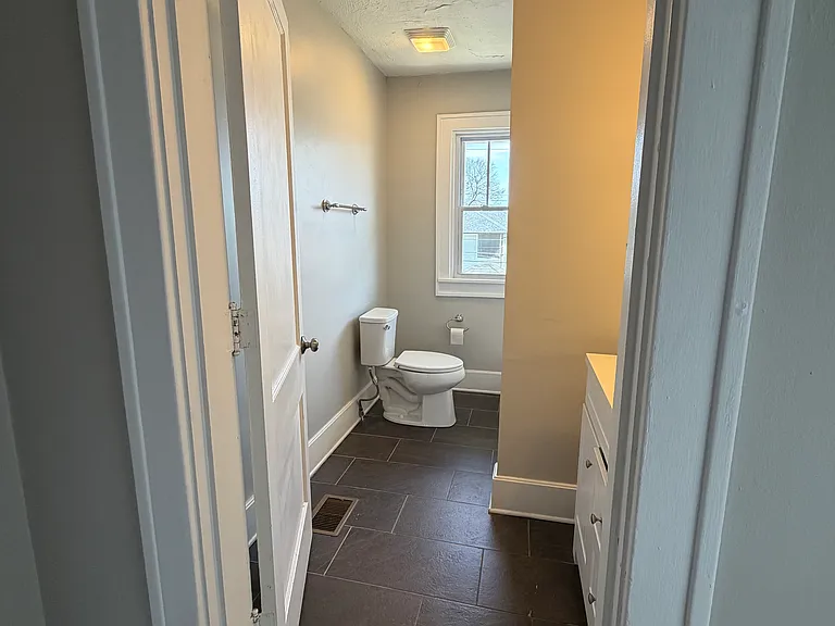 3827 Central Ave — Photo 30