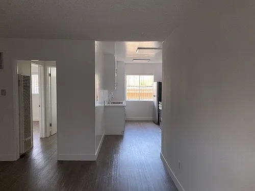 Floor plan 1 Bedroom + 1 Bath