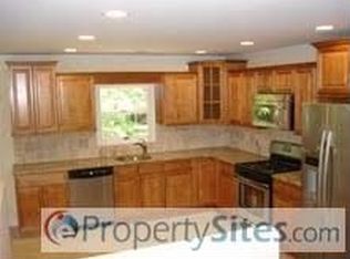 107 Burr Rd, East Northport, NY 11731