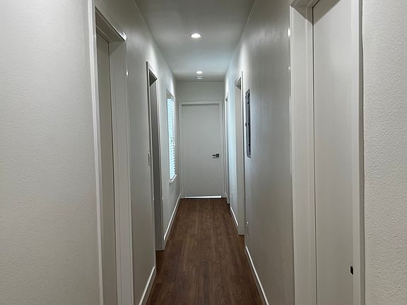 5th image of 3847 Flower Dr #3847