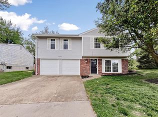 5420 Hyannis Port Rd, High Ridge, MO 63049