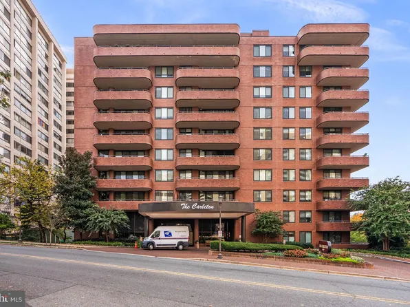 4550 N Park Ave APT 105, Chevy Chase, MD 20815