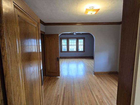 5th image of 2321 Broadway #2B-1Ba-1200Sqft