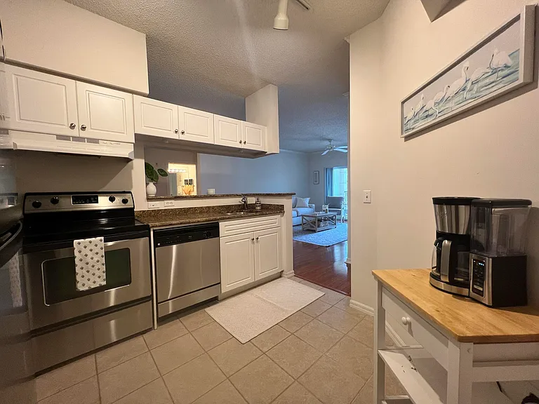 1306 Tuscany Way #306 — Photo 6
