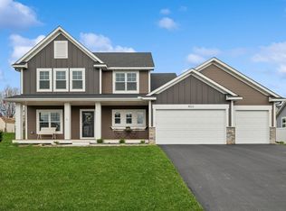 8523 197th St W, Lakeville, MN 55044