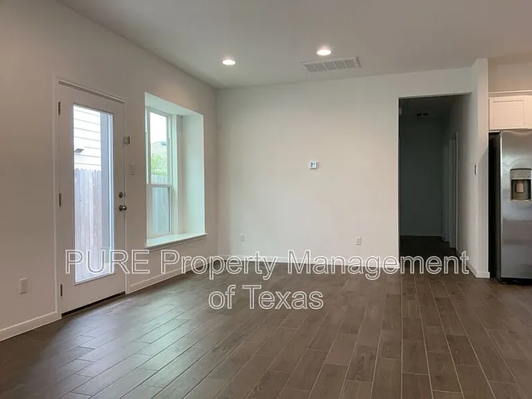 17901 Giglio Way — Photo 6