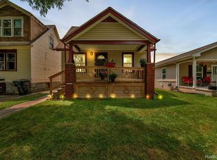 4465 Lakepointe St, Detroit, MI 48224