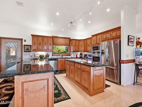5th image of 3210 E Mescalero Dr