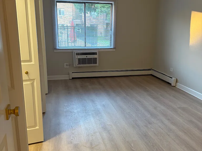 3615 Central Rd #1 — Photo 8