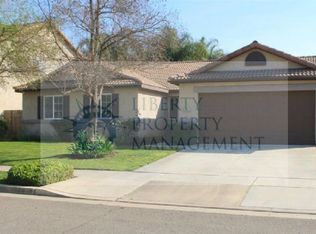 2315 E Victor Ave, Visalia, CA 93292