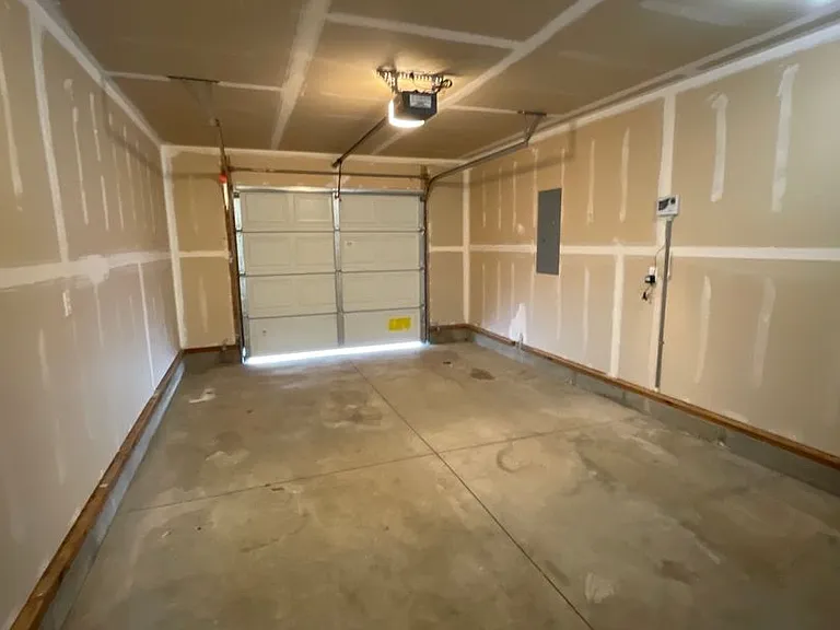 822 SE Maui Ln — Photo 18