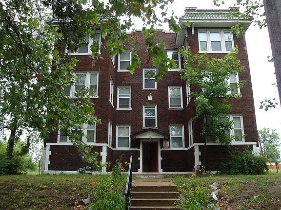 5th image of 5567 Clemens Pl APT 3W