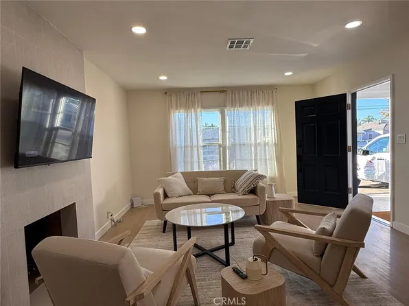 1618 W 9th St, Santa Ana, CA 92703