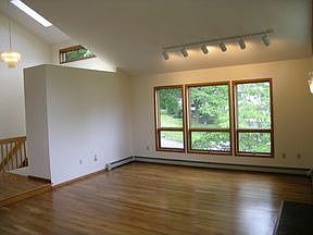 3rd image of 176 Arbor Crst