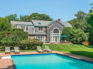 2 Lighthouse Rd, East Hampton, NY 11937