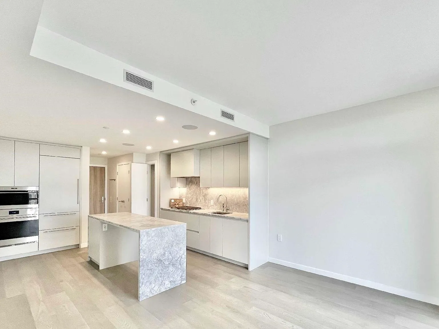 1 bed, 531 sqft, $2,250 — Photo 4