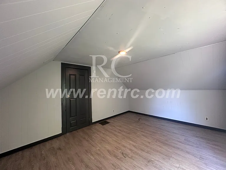 33 Bismark St — Photo 22