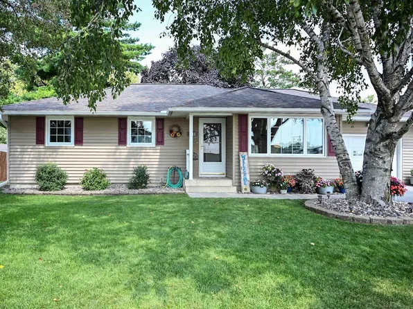 211 6th St SW, Eyota, MN 55934
