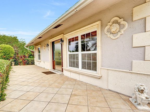 Home For Sale In Lantana Homes