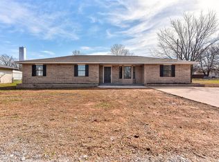 604 N Missouri St, Elmore City, OK 73433
