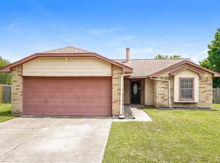 518 Magnolia Bend St, League City, TX 77573