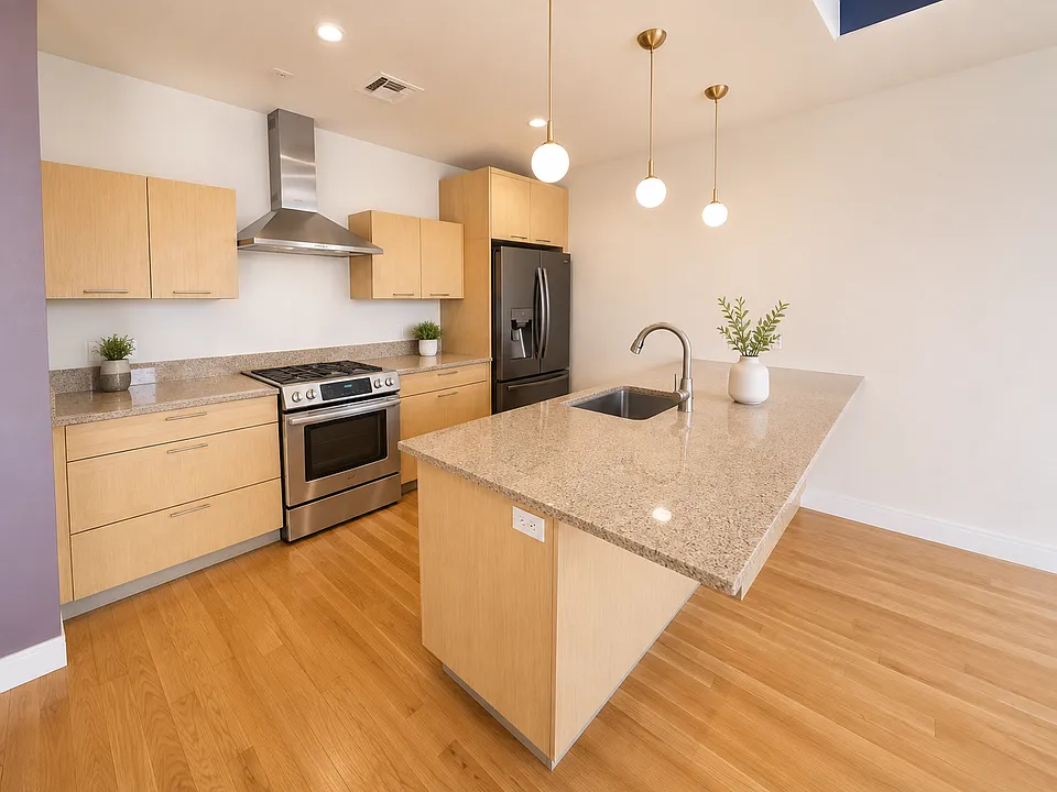 410 Acoma St #213