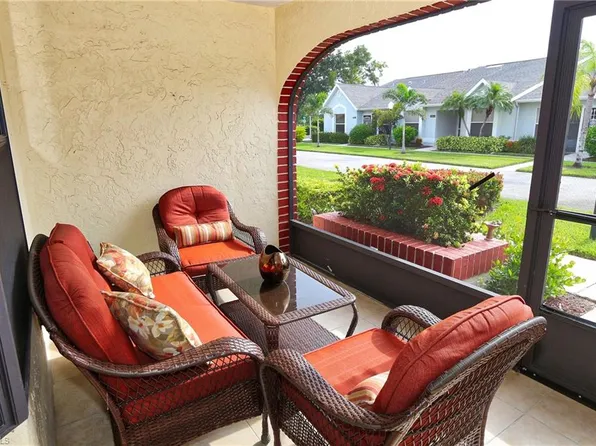 10805 Queen Anne Ln #203, Naples, FL 34109