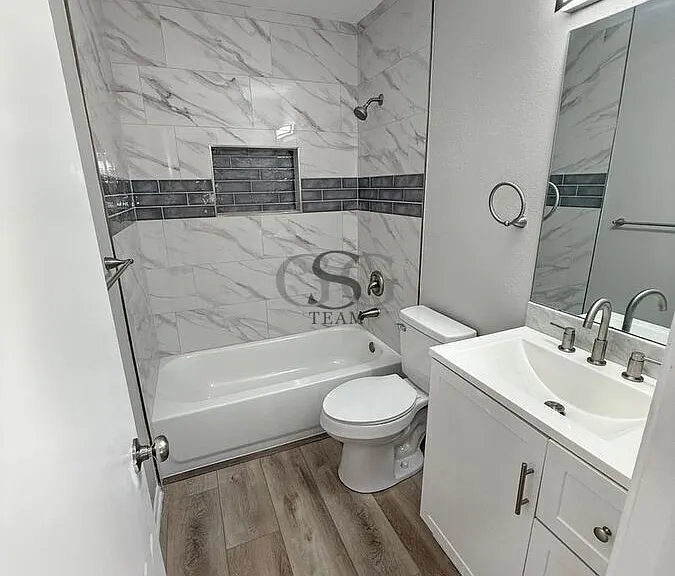 9371 Lands Point St — Photo 13