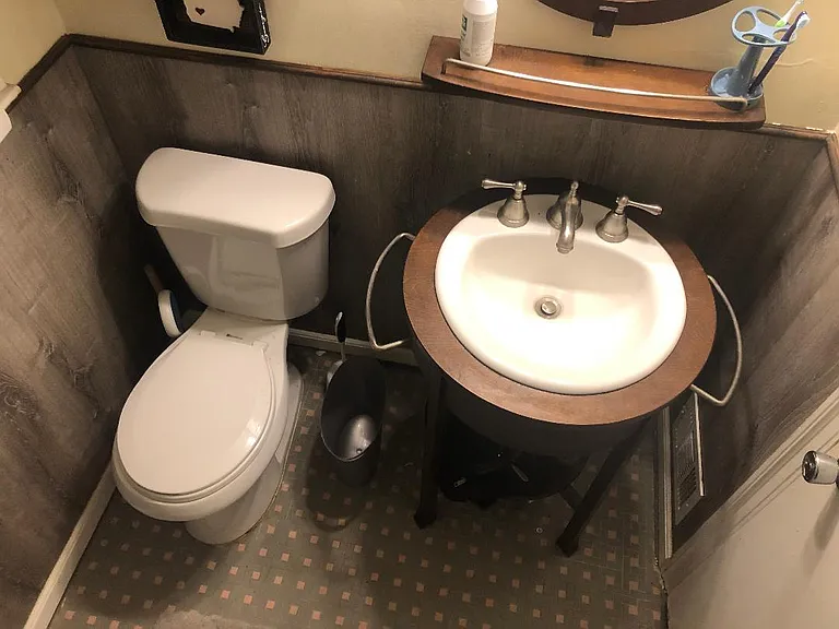 Hall Bath Room