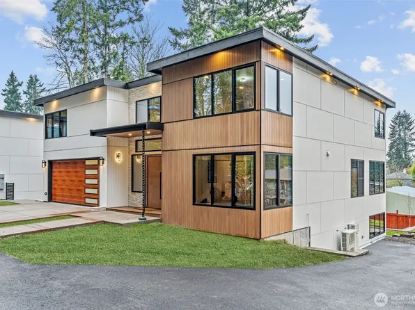 7905 240th Street SW, Edmonds, WA 98026