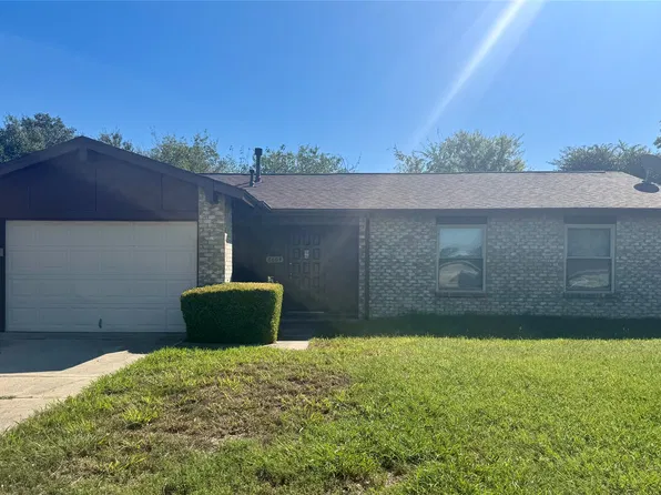 6604 Brookshire Trl, North Richland Hills, TX 76182