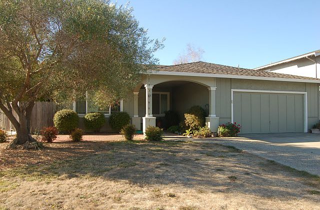 1st image of 101 McMillan Ct