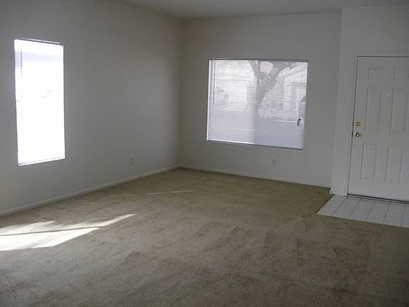 3rd image of 7913 Pinnochio Ave