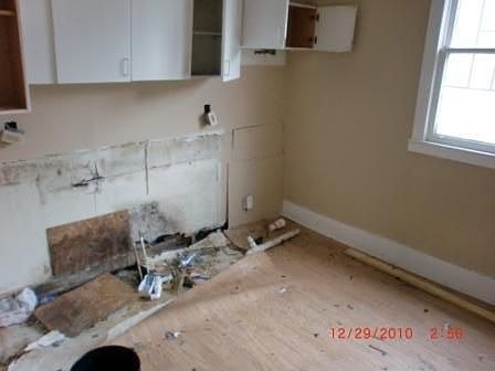 2nd image of 1181 Sells Ave SW