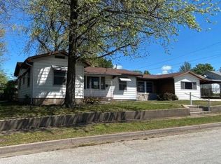 625 S Oronogo St, Webb City, MO 64870