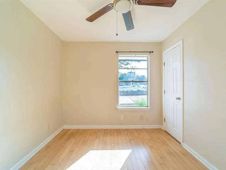 1738 Rutland Dr #A — Photo 16