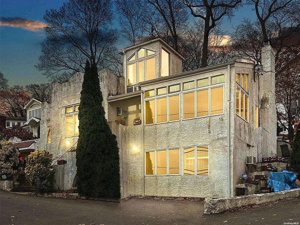 1st image of 1 Hillside Drive