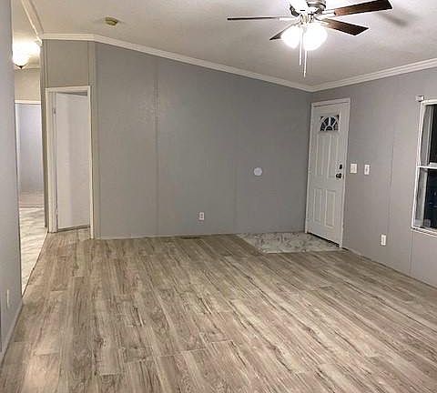 3rd image of 153 Langston Ln