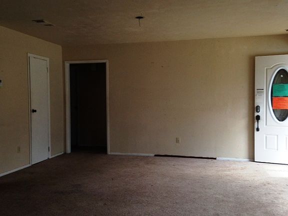 4th image of 25A Jenkins Dr