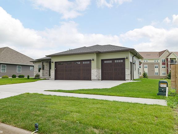 5th image of 2617 Lavender Ln
