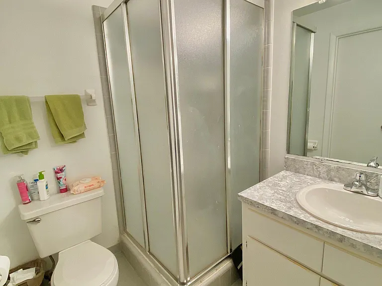 2912 SW 38th Pl — Photo 9