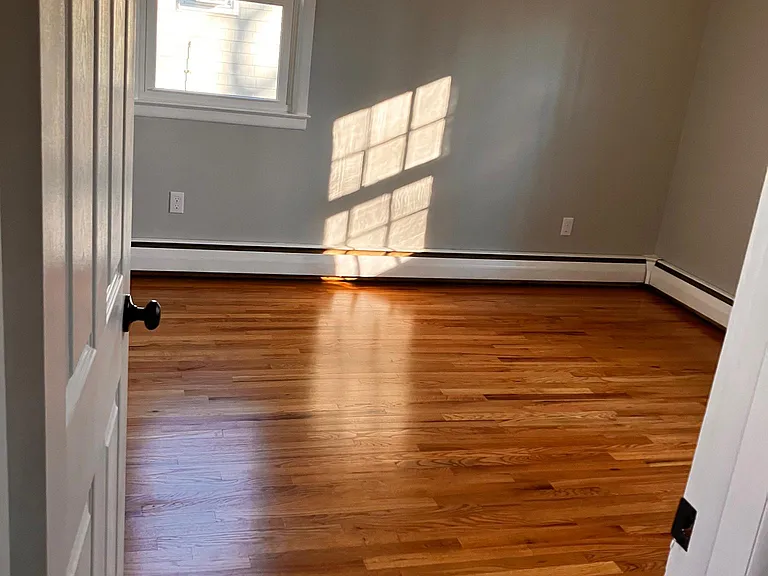 bedroom 2 (largest)