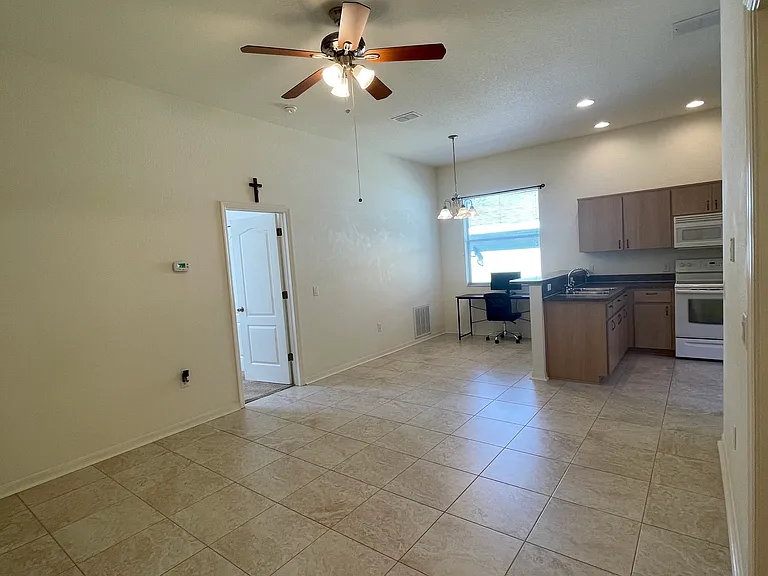 5841 Cherry Ridge Pl — Photo 6