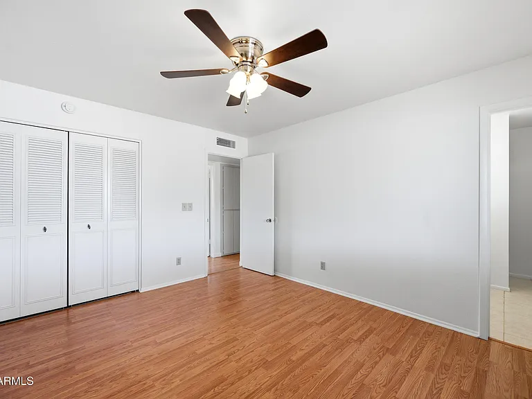 1234 E Riviera Dr — Photo 14