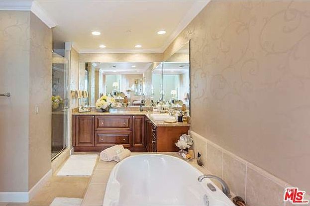 1st image of 5721 S Crescent Park APT 203