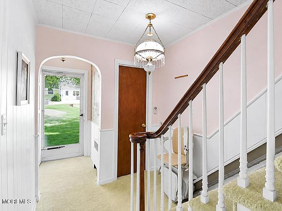 3rd image of 147 New Monmouth Road