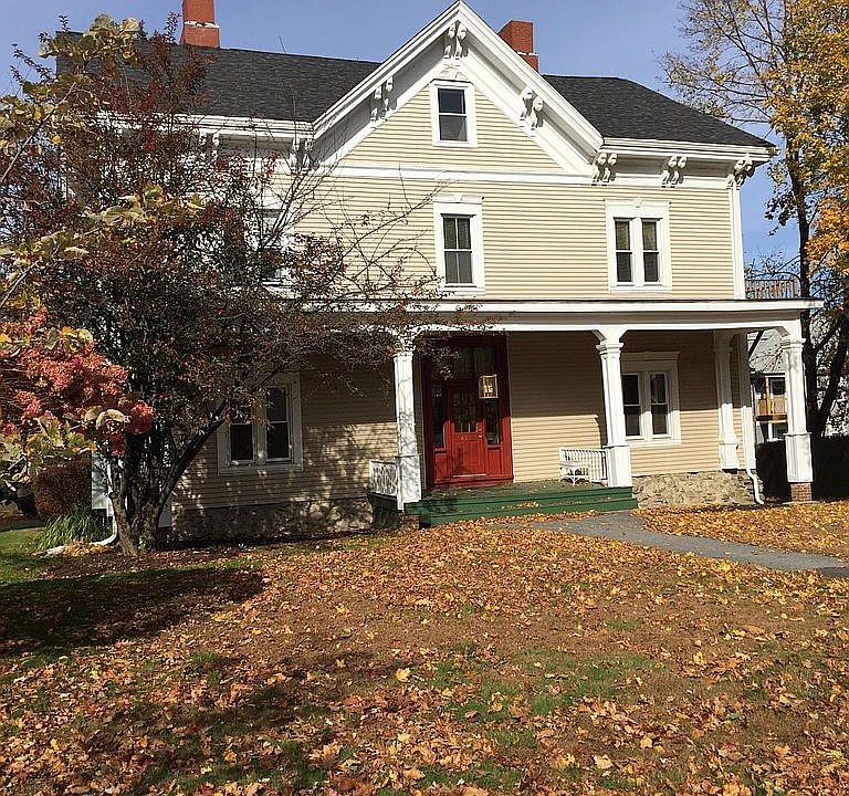 1st image of 425 S Main St